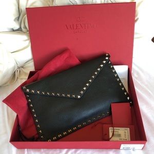 AUTHENTIC Valentino Rockstud Flap Pouch